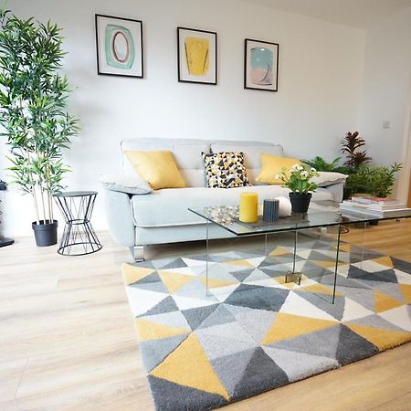 Perfectly Located Stunning Apartment Londra Dış mekan fotoğraf