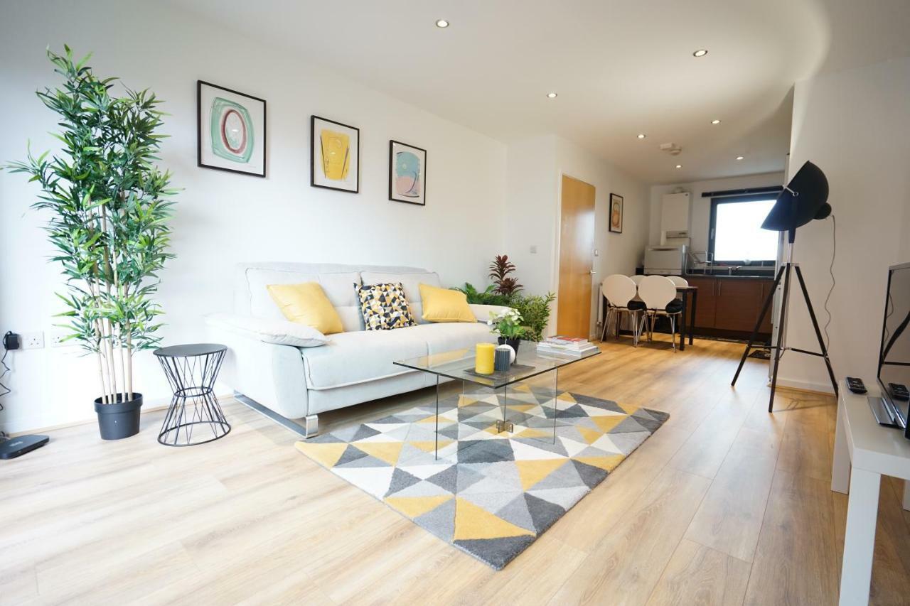 Perfectly Located Stunning Apartment Londra Dış mekan fotoğraf